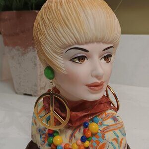 Cameo Girls Lady Head Vases - "Sasha Groovy 1971" with Original Box